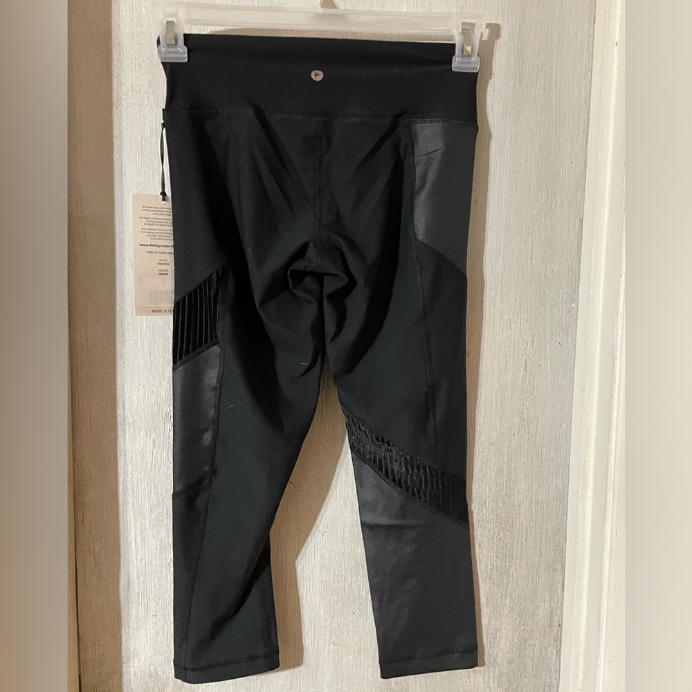 90° yoga pants